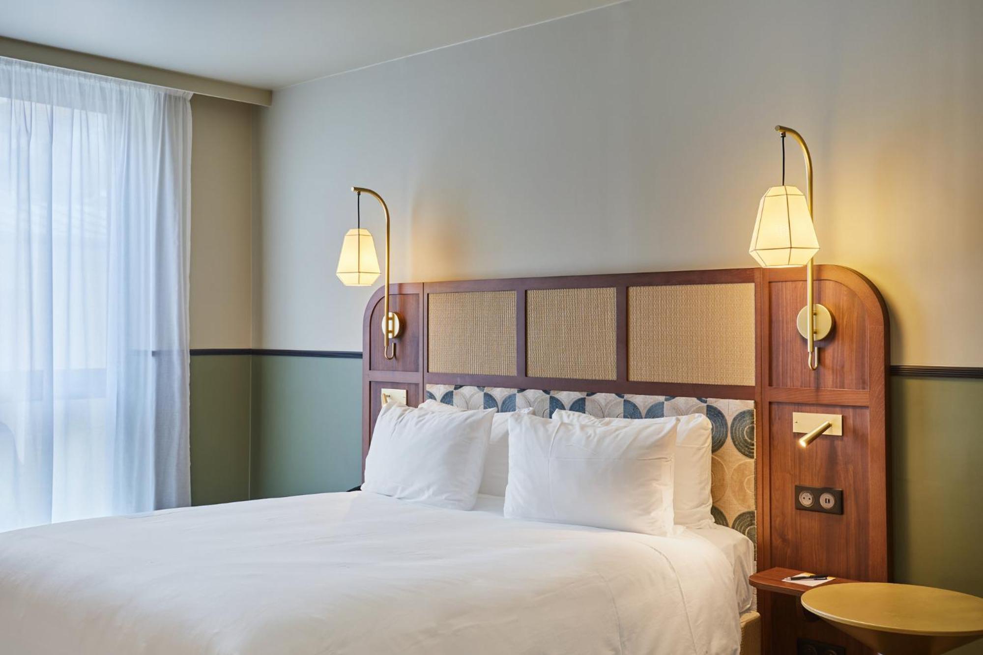 Holiday Inn Paris - Porte De Clichy, an IHG hotel Buitenkant foto