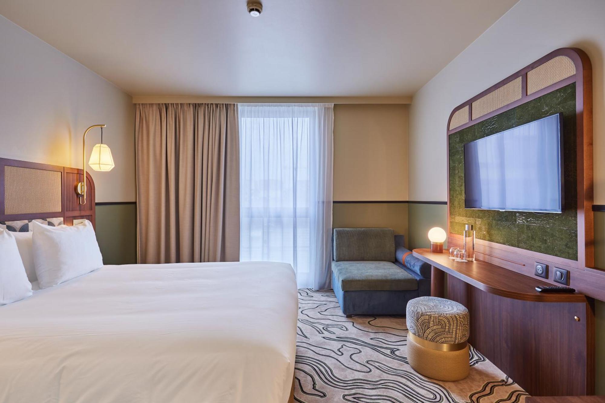Holiday Inn Paris - Porte De Clichy, an IHG hotel Buitenkant foto